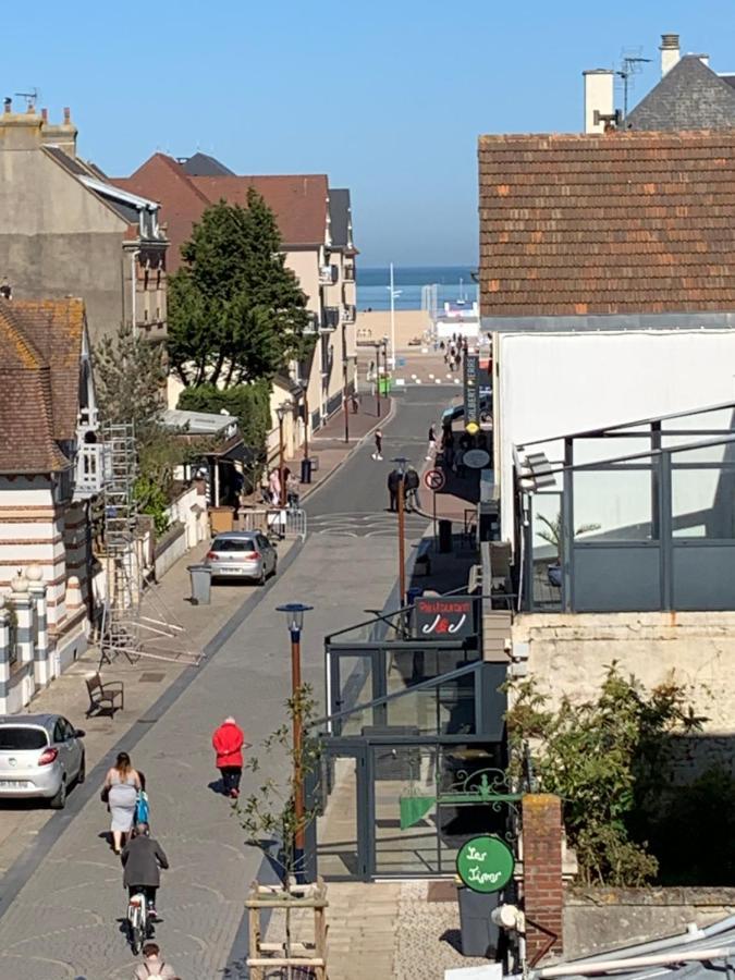 Hotel Le Cosy Riva Bella Ouistreham Exterior foto