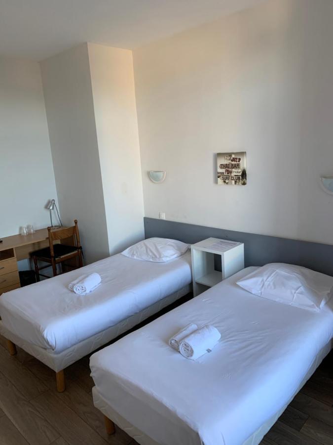 Hotel Le Cosy Riva Bella Ouistreham Exterior foto